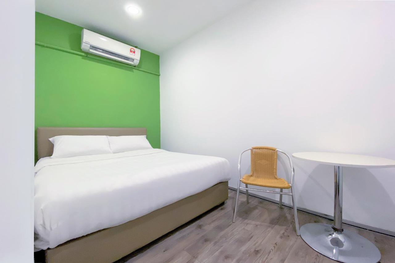 Spot On 90123 Rainbow Guest House Τζωρτζ Τάουν Εξωτερικό φωτογραφία