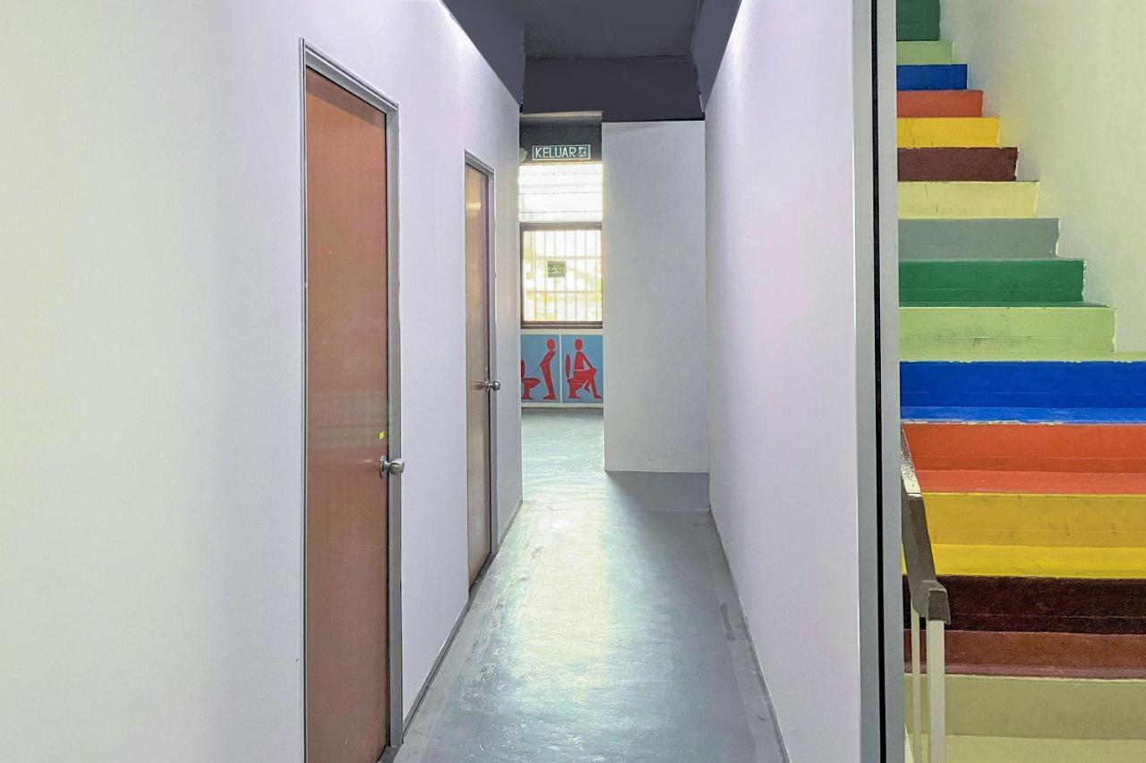 Spot On 90123 Rainbow Guest House Τζωρτζ Τάουν Εξωτερικό φωτογραφία